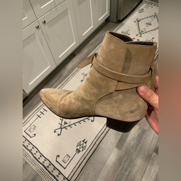 SAINT LAURENT West Jodhpur
Suede ankle Boots in Dark Sand size 38 boho Luxury - Picture 3 of 12